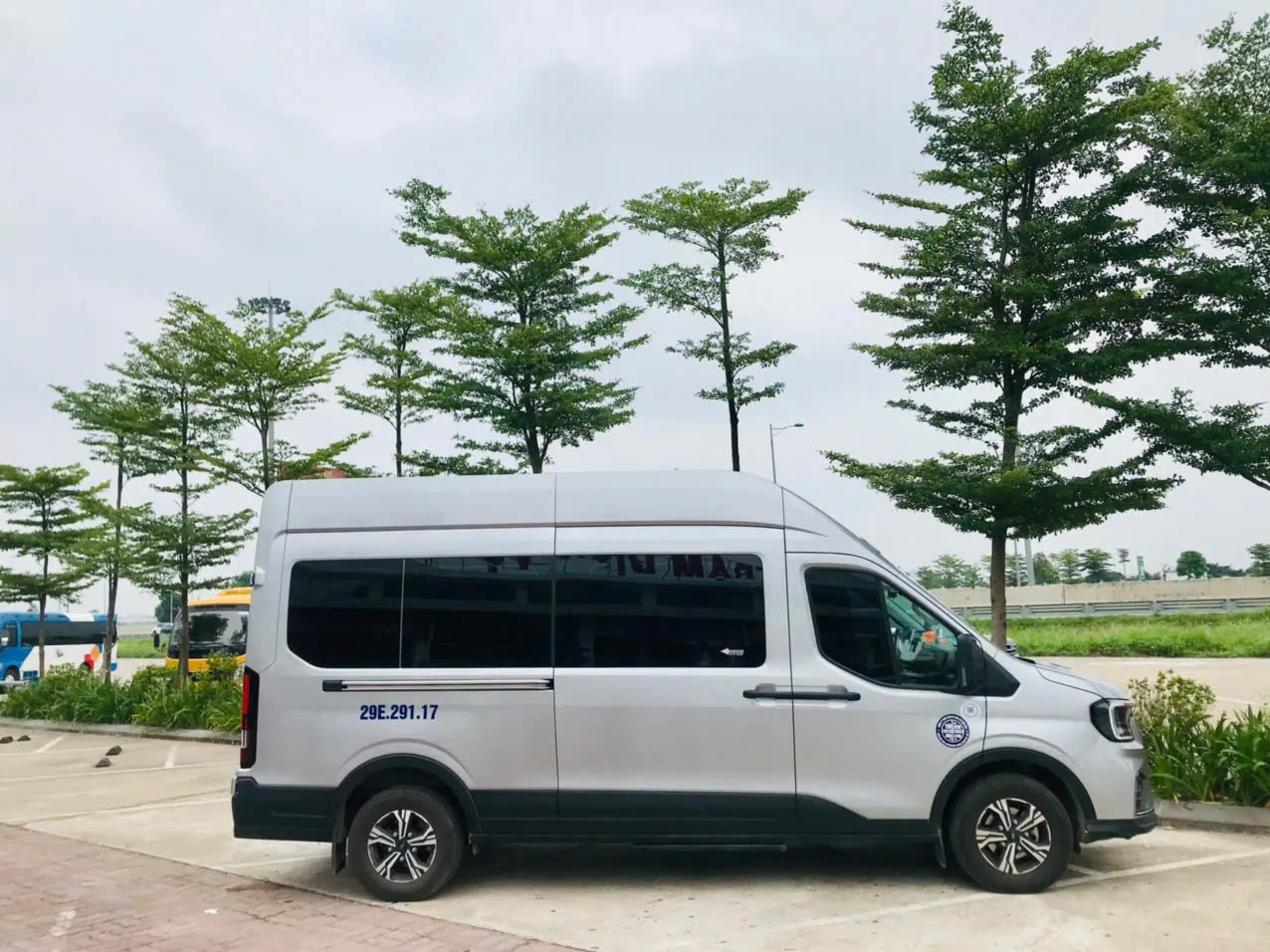 Liên hệ nhà xe Việt Yên