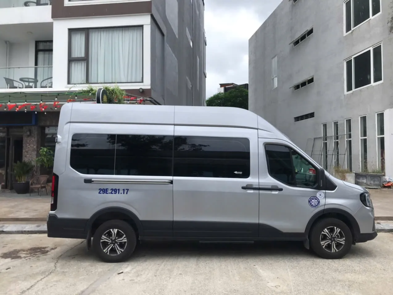 Báo giá thuê xe 16 chỗ tại Từ Sơn, Bắc Ninh