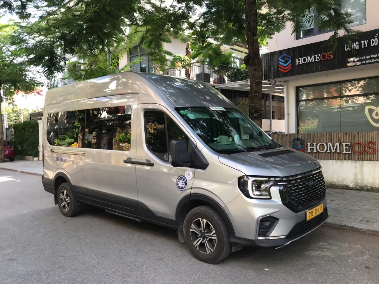 Báo giá xe 16 chỗ Hà Nội đi Lynn Times Thanh Thủy, Phú Thọ