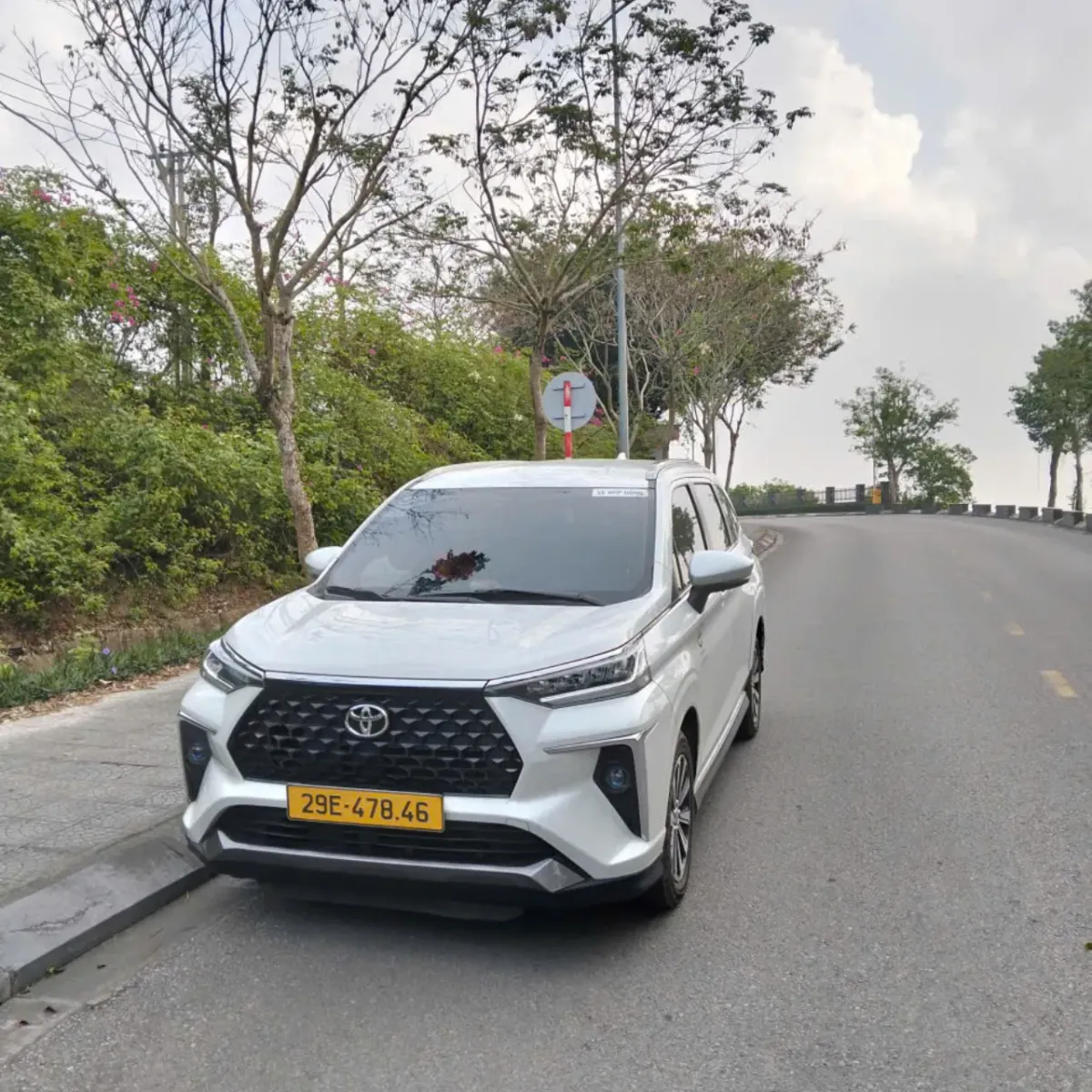 Cho thuê xe 7 chỗ đi Chùa Hương Cho thuê xe 7 chỗ đi Chùa Hương