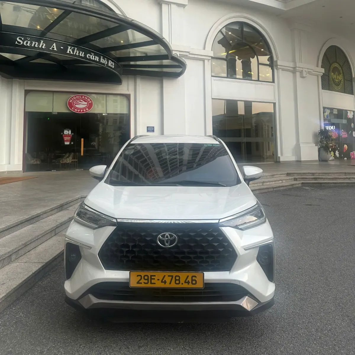 thuê xe 7 chỗ Hà Nội đi Hạ Long, Quảng Ninh