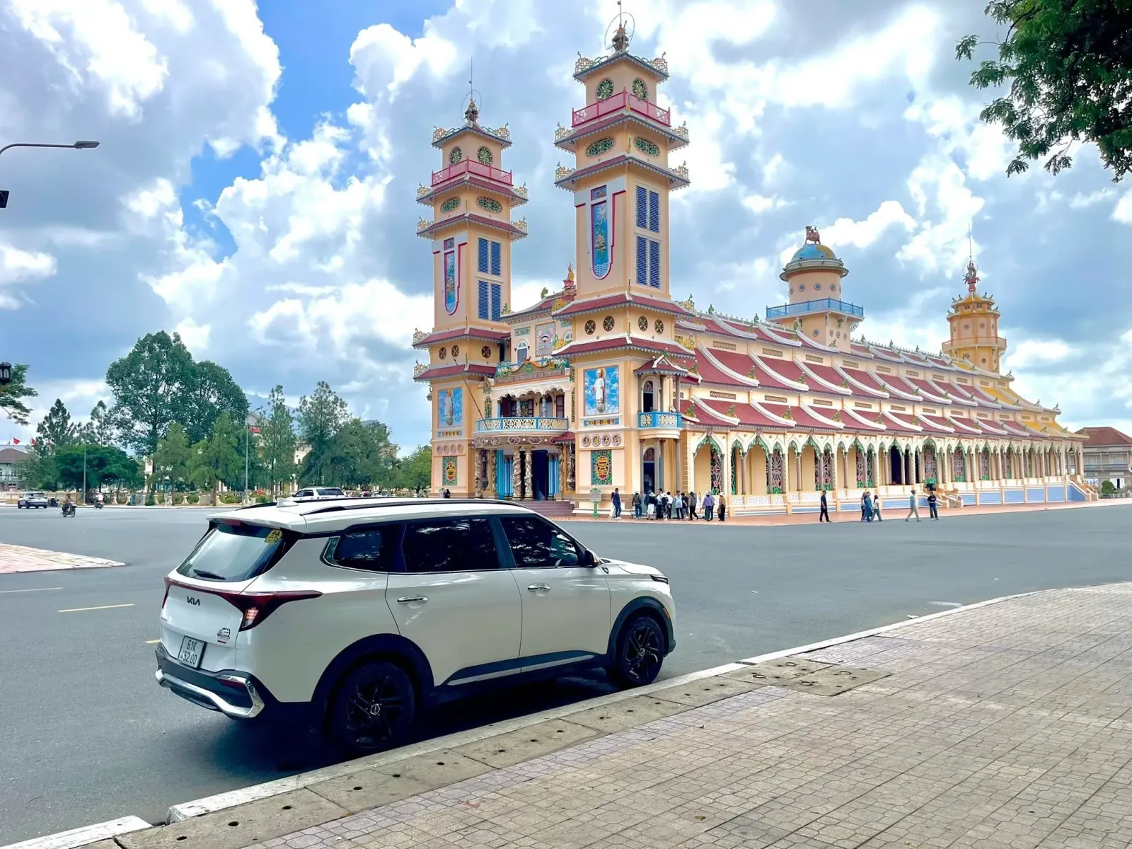 Thuê xe 7 chỗ Thanh Hóa đi Nghệ An